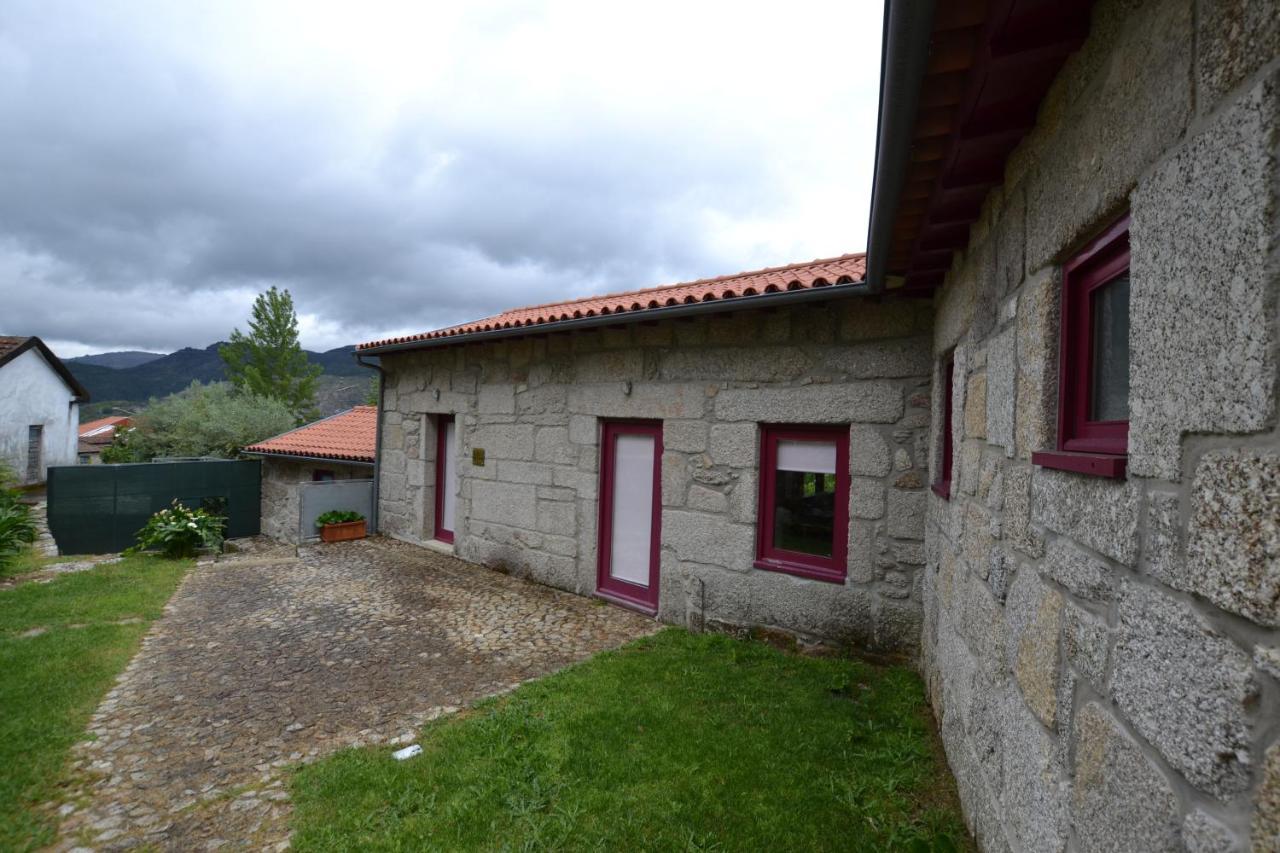 Pensjonat Aldeia Turistica De Louredo Vieira do Minho Zewnętrze zdjęcie