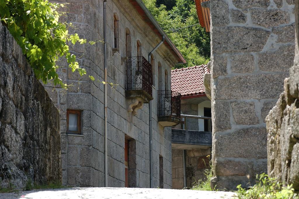 Pensjonat Aldeia Turistica De Louredo Vieira do Minho Zewnętrze zdjęcie